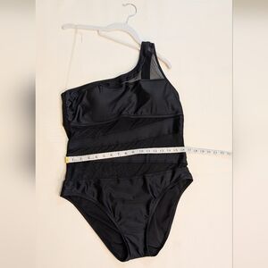 Shade & Shore Women's XL Black Mesh Swimsuit